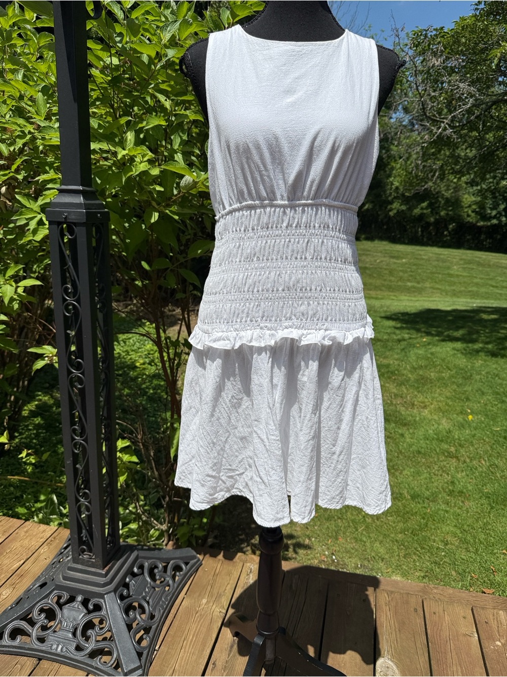 White Sleeveless Smocked Waist Sundress size S (36) US 4 SHEIN brand
Lightweight
